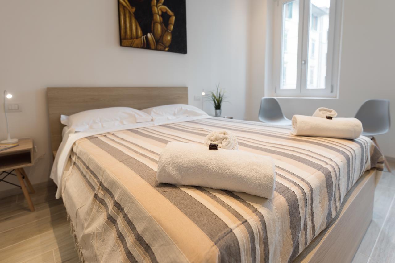 Ferienwohnung Mudiva -Train Station Modern 1 Bdr Flat 1St Floor Florenz Exterior foto