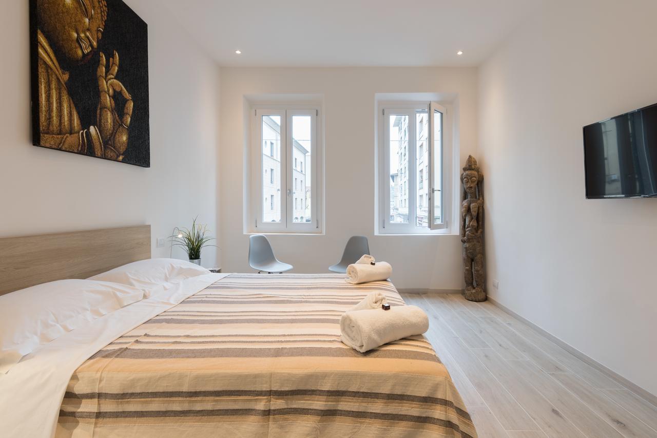 Ferienwohnung Mudiva -Train Station Modern 1 Bdr Flat 1St Floor Florenz Exterior foto
